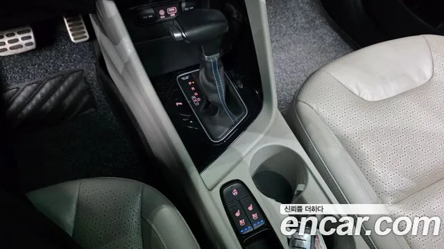 Kia Niro 2017 thumb 9