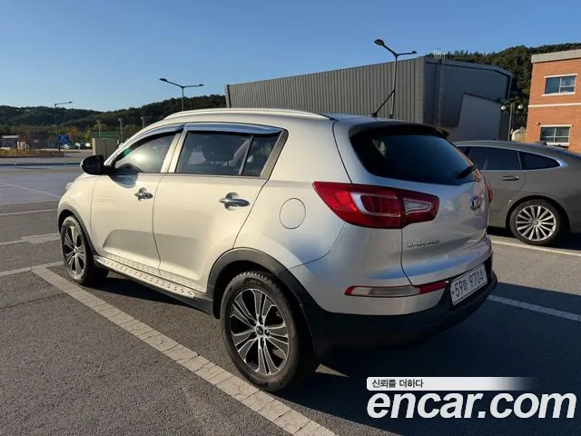 Kia Sportage 2012 thumb 4