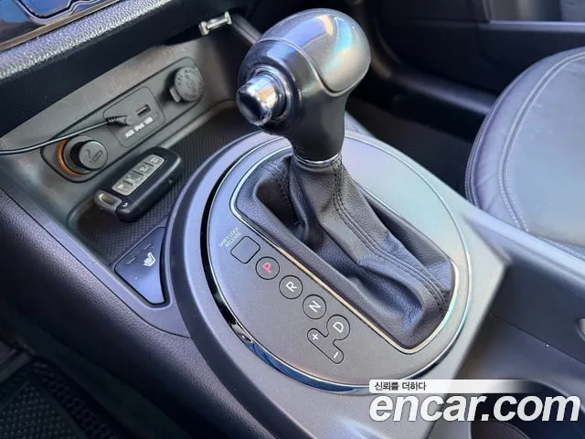 Kia Sportage 2012 thumb 9