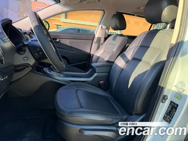 Kia Sportage 2012 thumb 10