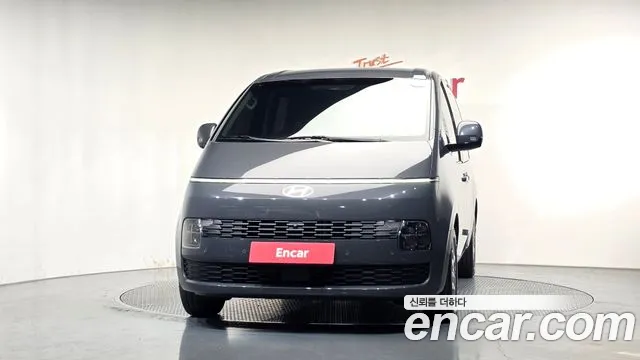 Hyundai Staria 2026 thumb 3