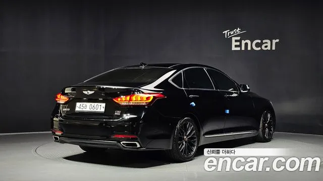 Hyundai Genesis 2015 thumb 2
