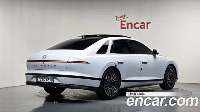 Hyundai Grandeur 2024 thumb 2