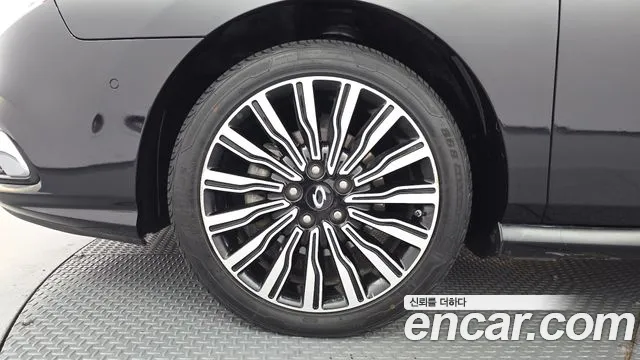 Renault-KoreaSamsung SM5 2015 thumb 5