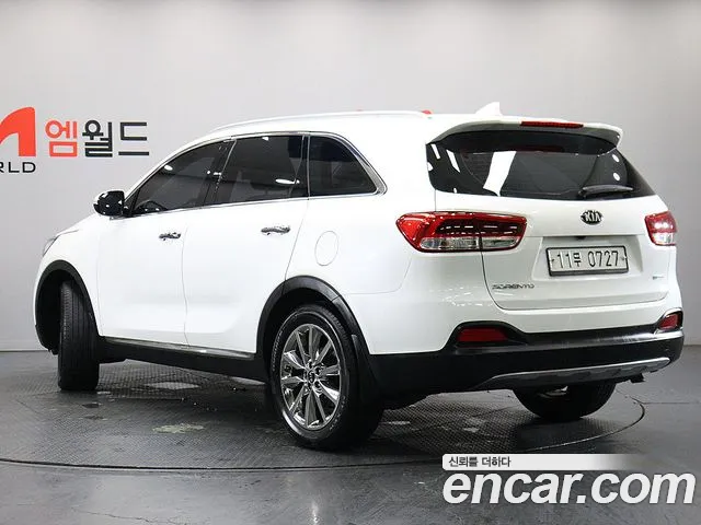 Kia Sorento 2016 thumb 4