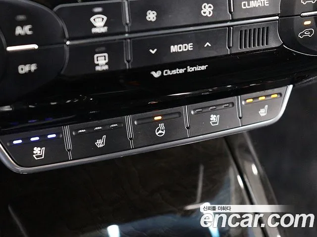 Kia Sorento 2016 thumb 10