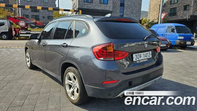 BMW X1 2014 thumb 4