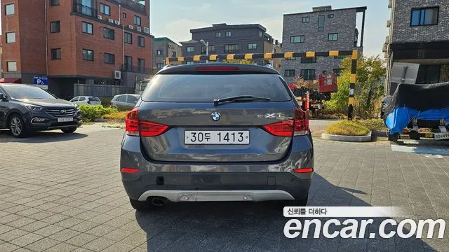 BMW X1 2014 thumb 5