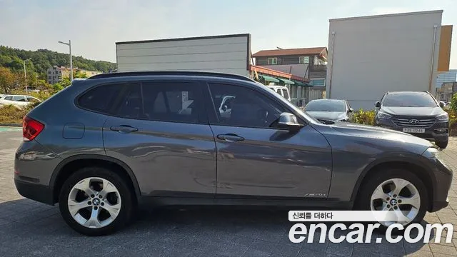 BMW X1 2014 thumb 7