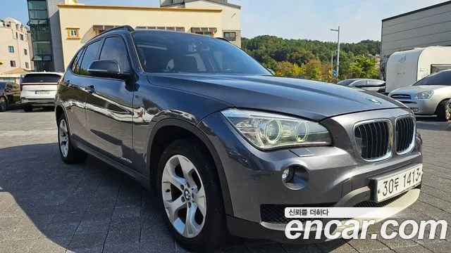BMW X1 2014 thumb 11