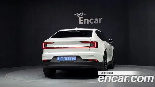 Polestar 2 2022 thumb 4