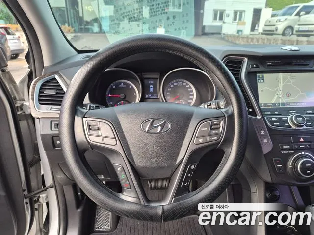 Hyundai Santa Fe 2012 thumb 9