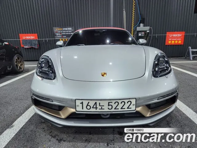 Porsche Cayman 2022 thumb 12