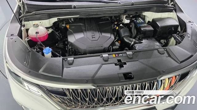 Kia Carnival 2021 thumb 6