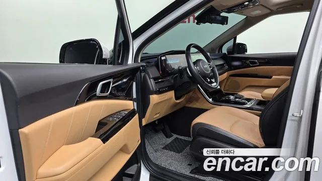 Kia Carnival 2021 thumb 10