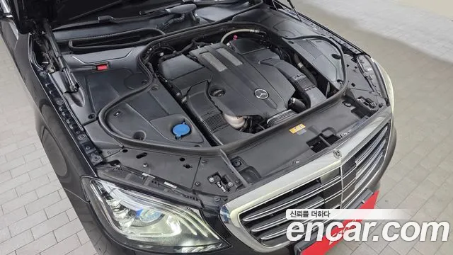 Mercedes-Benz S-Класс 2018 thumb 6
