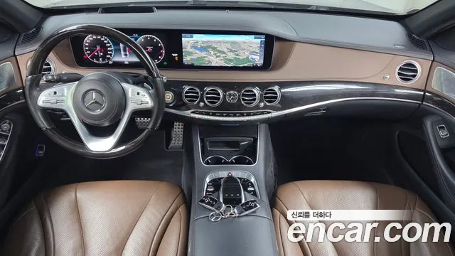 Mercedes-Benz S-Класс 2018 thumb 7