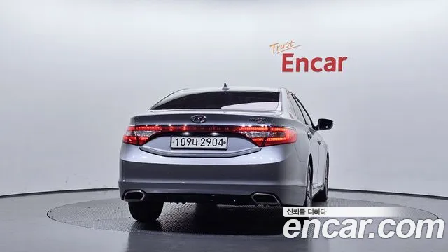 Hyundai Grandeur 2014 thumb 4