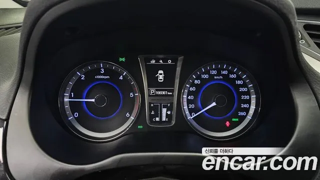 Hyundai Grandeur 2014 thumb 8