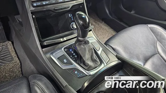 Hyundai Grandeur 2014 thumb 9