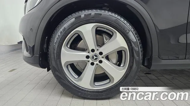 Mercedes-Benz GLC 2018 thumb 4