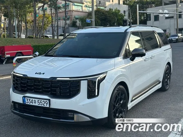 Kia Carnival 2025 thumb 2