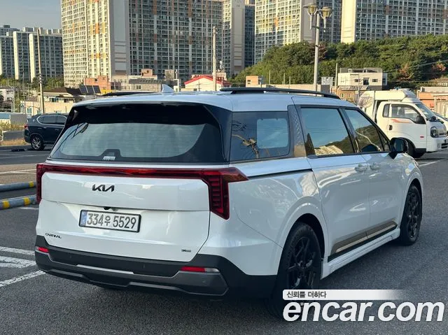 Kia Carnival 2025 thumb 5