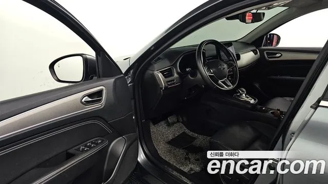 Renault-KoreaSamsung Arkana 2023 thumb 10