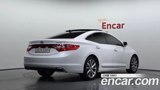 Hyundai Grandeur 2015 thumb 2