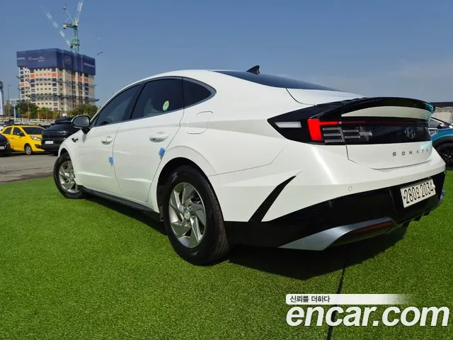 Hyundai Sonata 2023 thumb 5