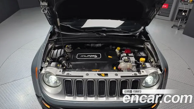 Jeep Renegade 2018 thumb 6