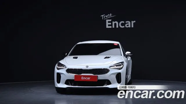 Kia Stinger 2019 thumb 3