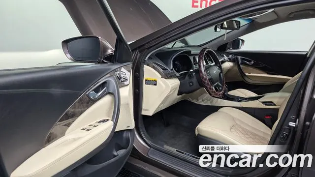 Hyundai Aslan 2016 thumb 10