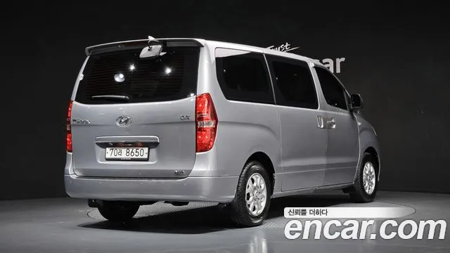 Hyundai Starex 2012 thumb 2