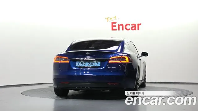 Tesla Model S 2020 thumb 3