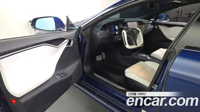 Tesla Model S 2020 thumb 9