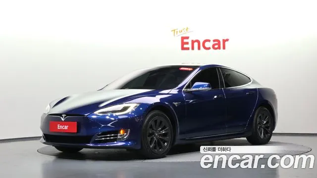 Tesla Model S 2020 thumb 12