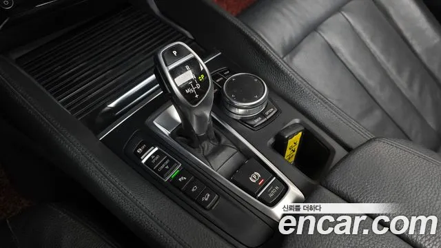 BMW X6 2017 thumb 9