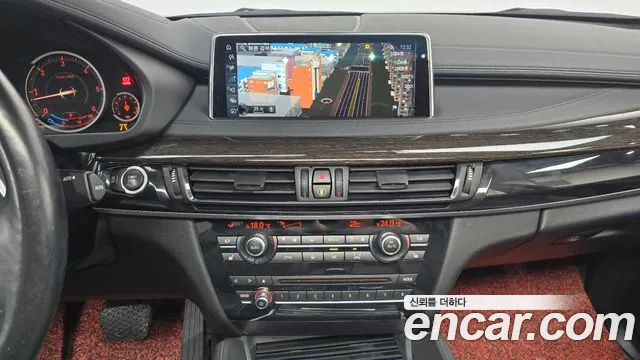 BMW X6 2017 thumb 12