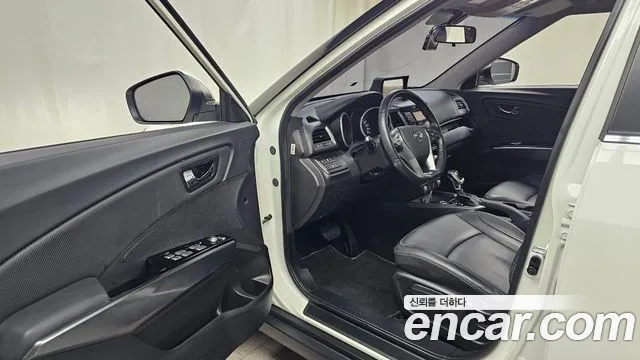 KG_Mobility_Ssangyong TIBOLI 2018 thumb 10