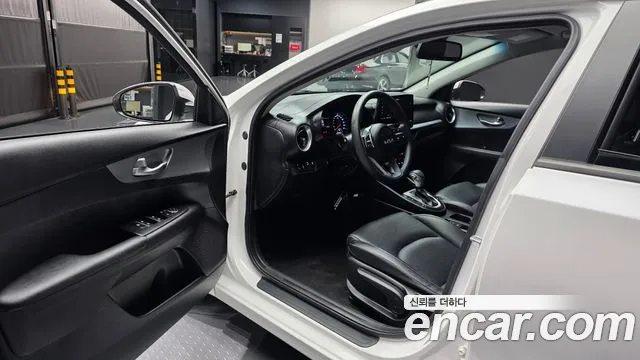 Kia K3 2022 thumb 9