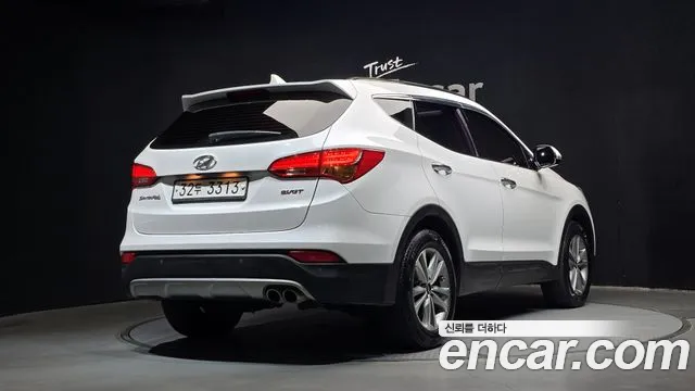 Hyundai Santa Fe 2015 thumb 2
