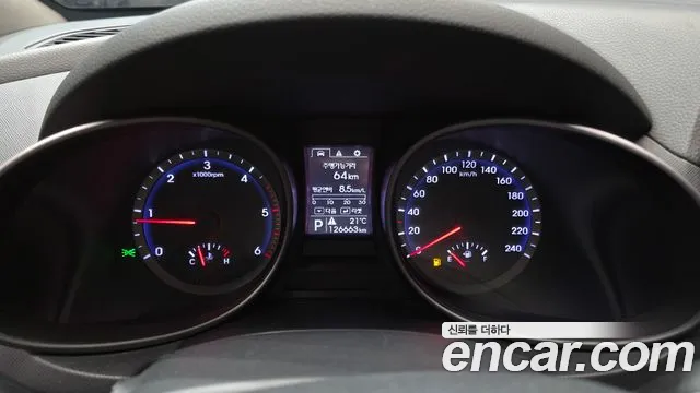 Hyundai Santa Fe 2015 thumb 8