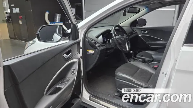 Hyundai Santa Fe 2015 thumb 10