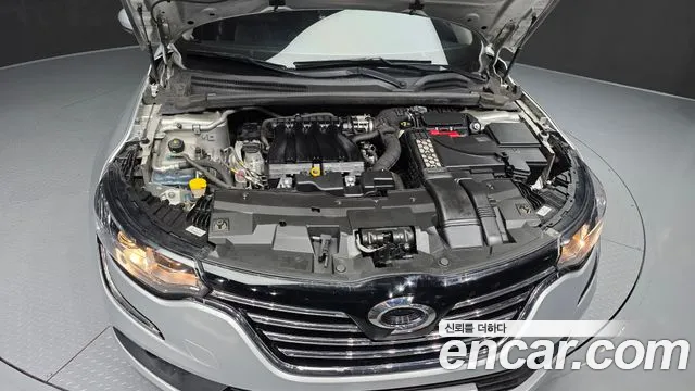Renault-KoreaSamsung Megane 2016 thumb 6