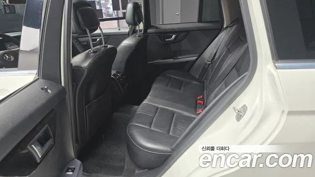 Mercedes-Benz GLK-Class 2012 thumb 11