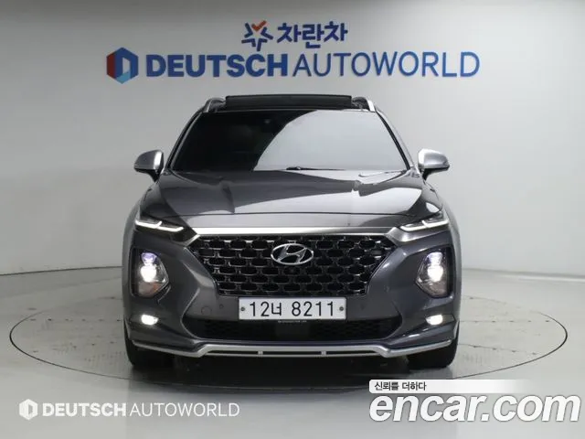 Hyundai Santa Fe 2018 thumb 3