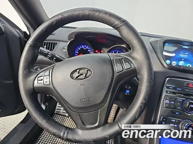 Hyundai Genesis 2011 thumb 5