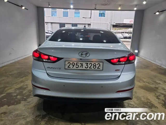 Hyundai Avante 2016 thumb 5