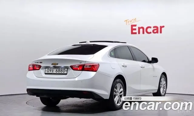 ChevroletGMDaewoo Malibu 2018 thumb 2